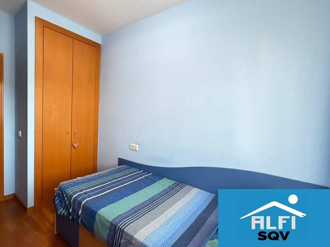 Habitación de Dúplex en venta en Sant Quirze del Vallès con Calefacción, Parquet y Terraza