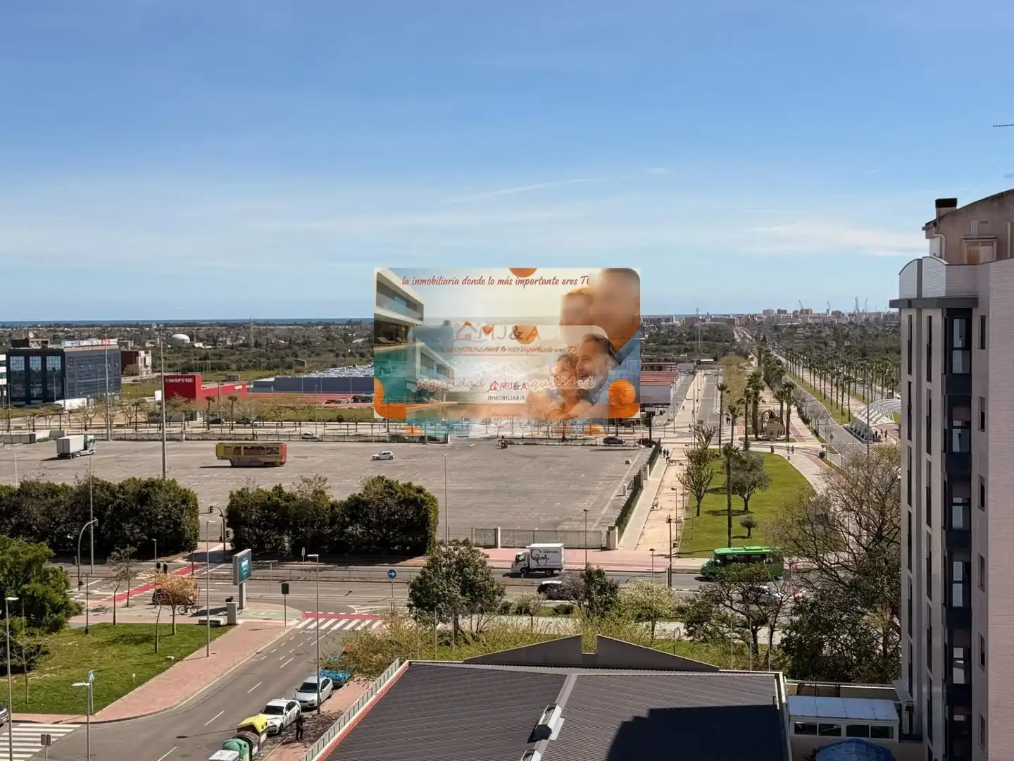 Vista exterior de Dúplex en venta en Castellón de la Plana / Castelló de la Plana con Calefacción, Parquet y Terraza