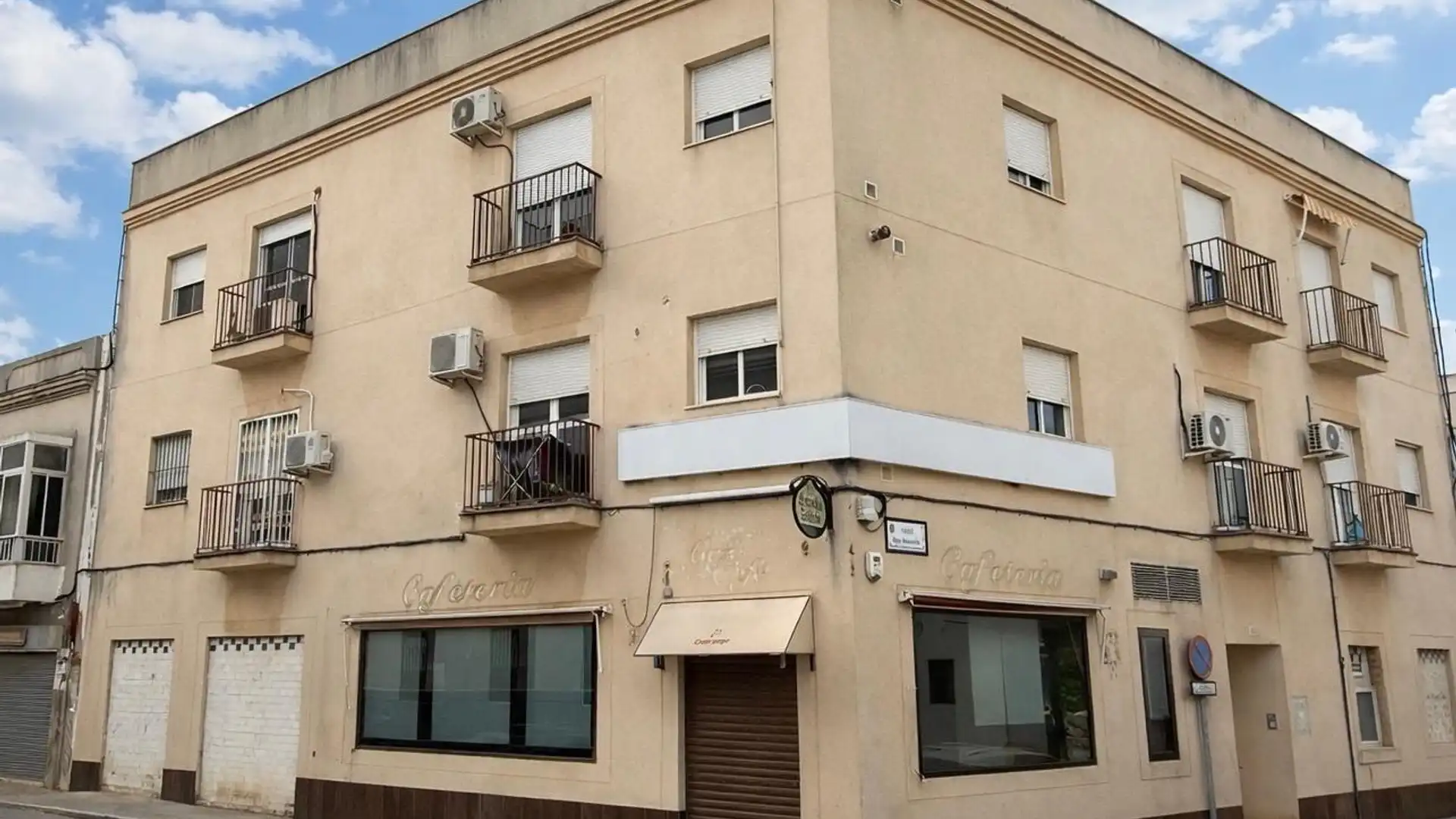 Exterior view of Flat for sale in Chiclana de la Frontera  with Air Conditioner and Balcony
