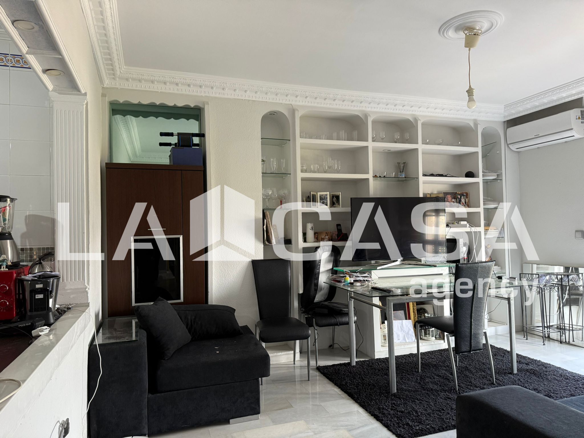 Living room of Flat for sale in Montequinto  with Air Conditioner and Balcony