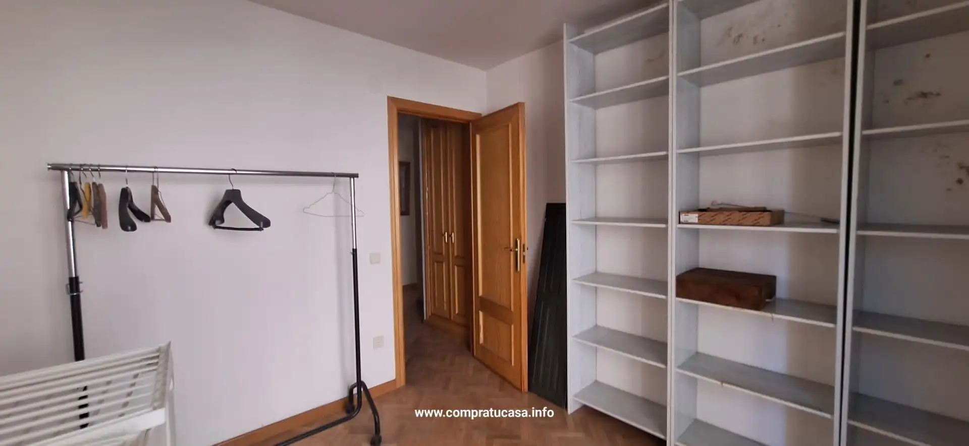 Piso en venta en Segovia con Calefacción, Jardín privado y Parquet
