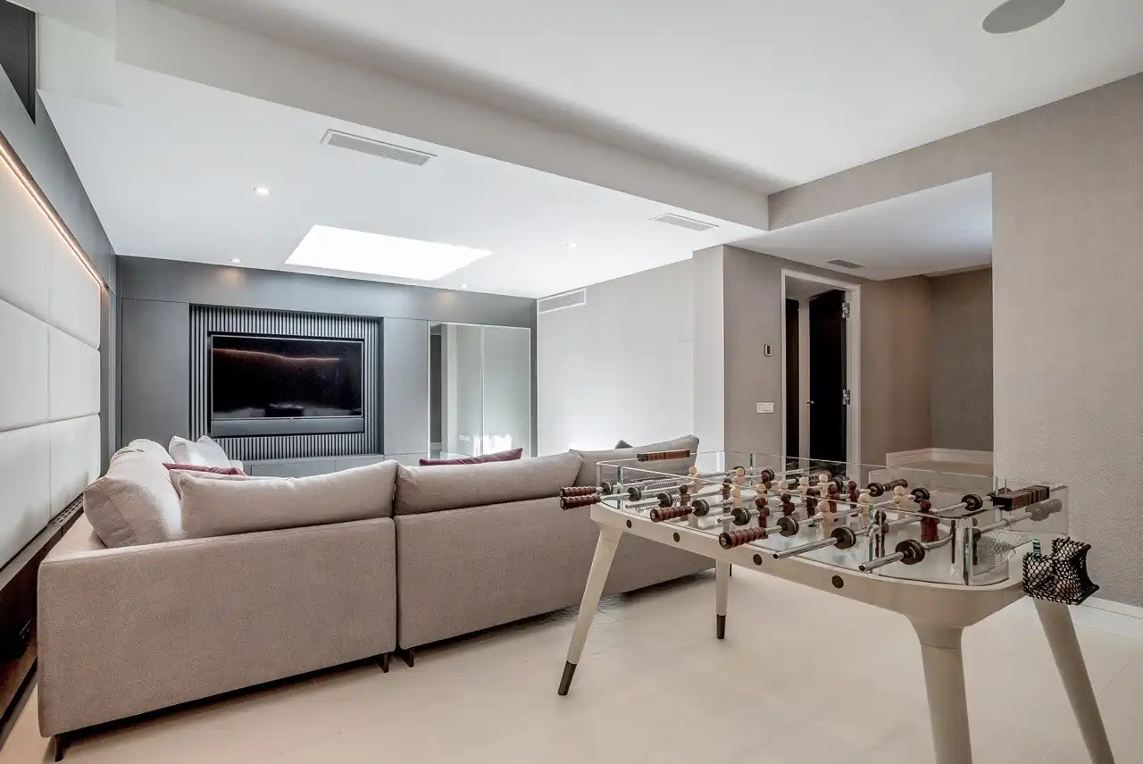 Living room of Houses for sale in Marbella  with Air Conditioner, Heating and Private garden