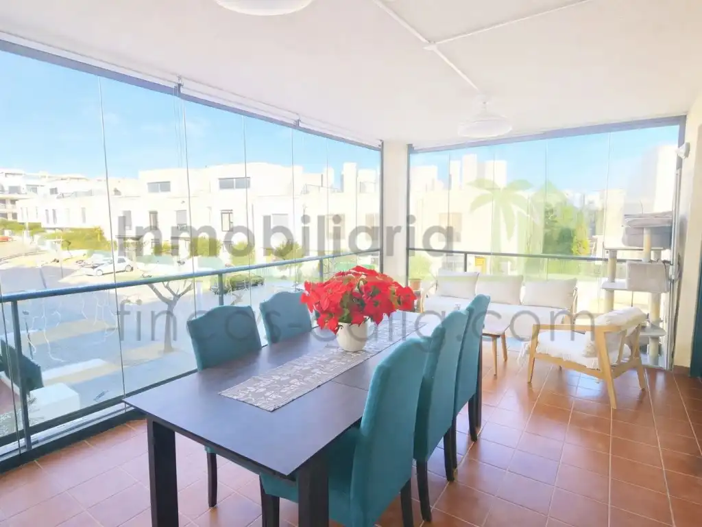 Apartament amb piscina en venda a San Jorge / Sant Jordi