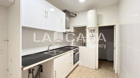 Foto 2 de Piso en venta en La Salut, Badalona