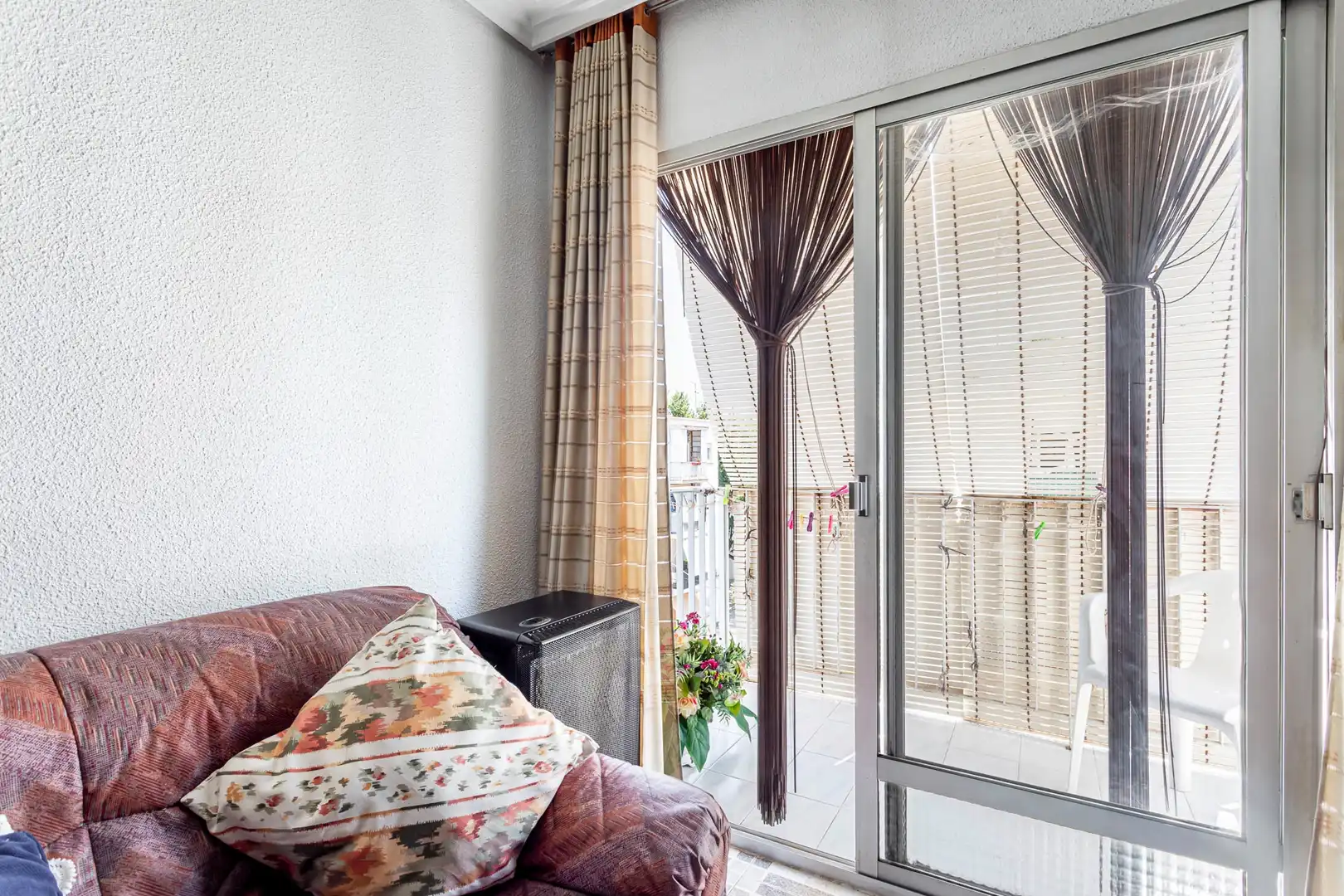 Flat for sale in Alicante, Benetússer