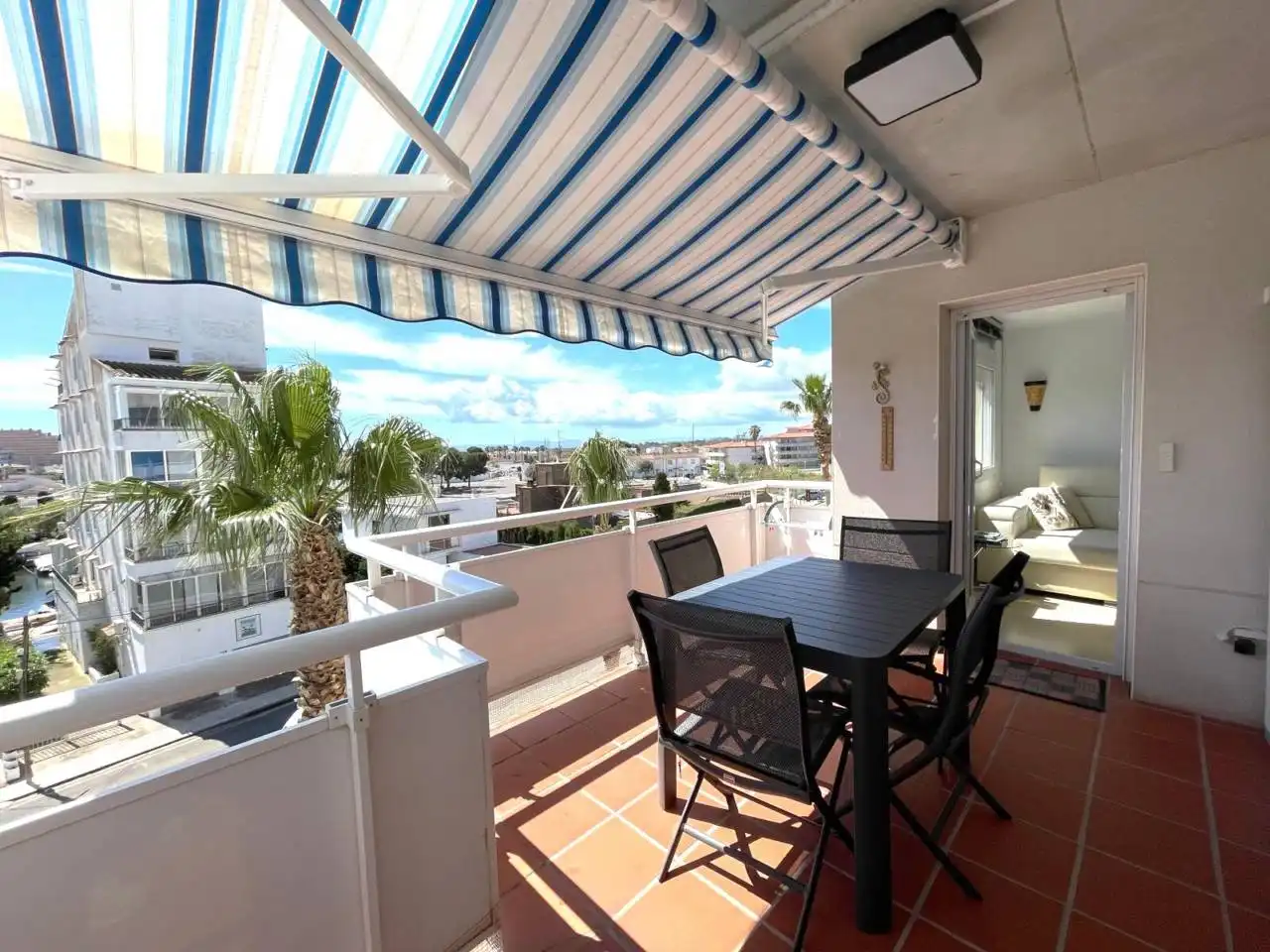 Terraza de Piso en venta en Roses con Aire acondicionado, Terraza y Amueblado