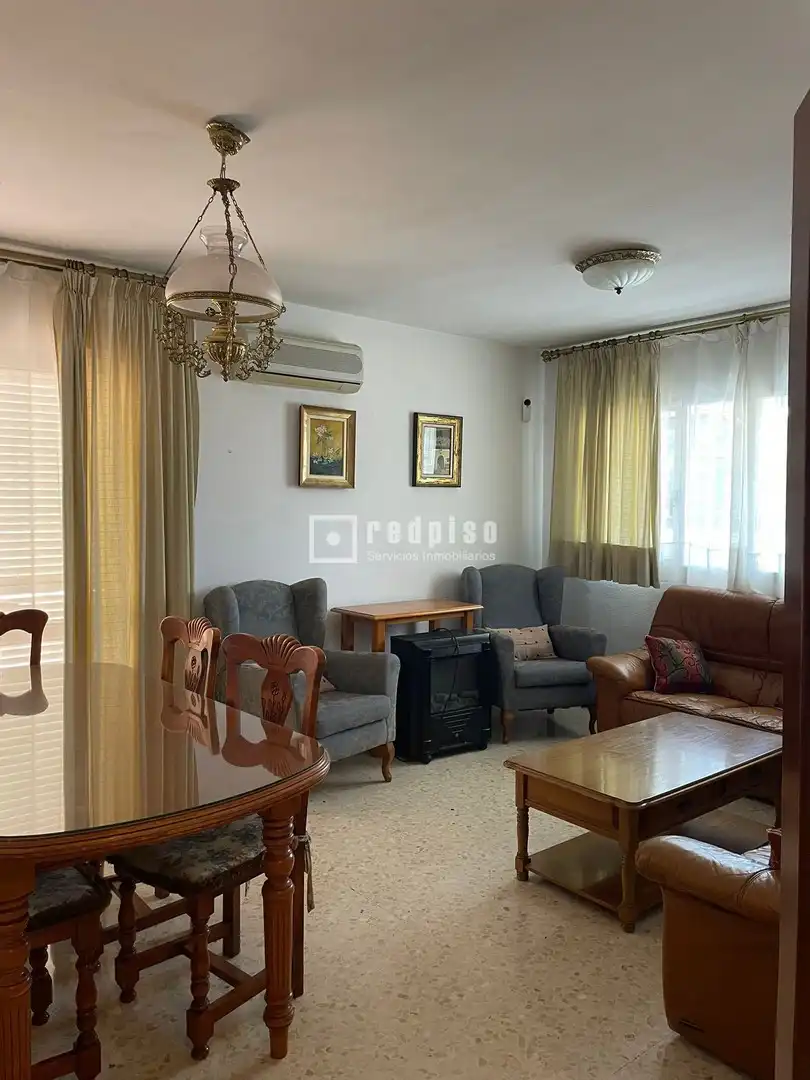 Piso en venta en El Cónsul - Ciudad Universitaria - El Romeral