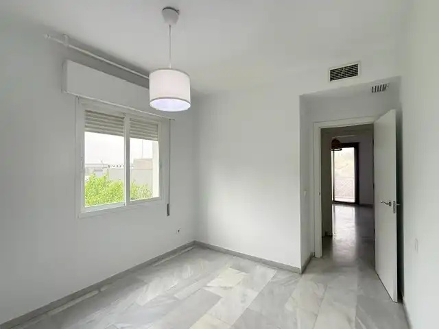 Flat for rent in Mairena del Aljarafe  with Air Conditioner, Terrace and Washing machine