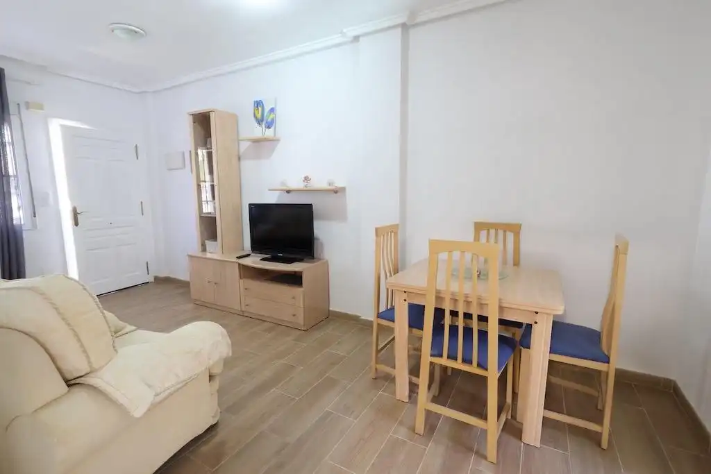 Sala d'estar de Casa o xalet en venda en Orihuela amb Aire condicionat, Jardí privat i Terrassa