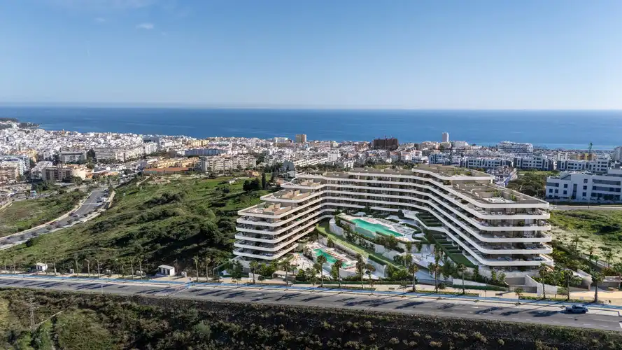 Exterior view of Ground floor for sale in Estepona  with Air Conditioner, Private garden and Terrace