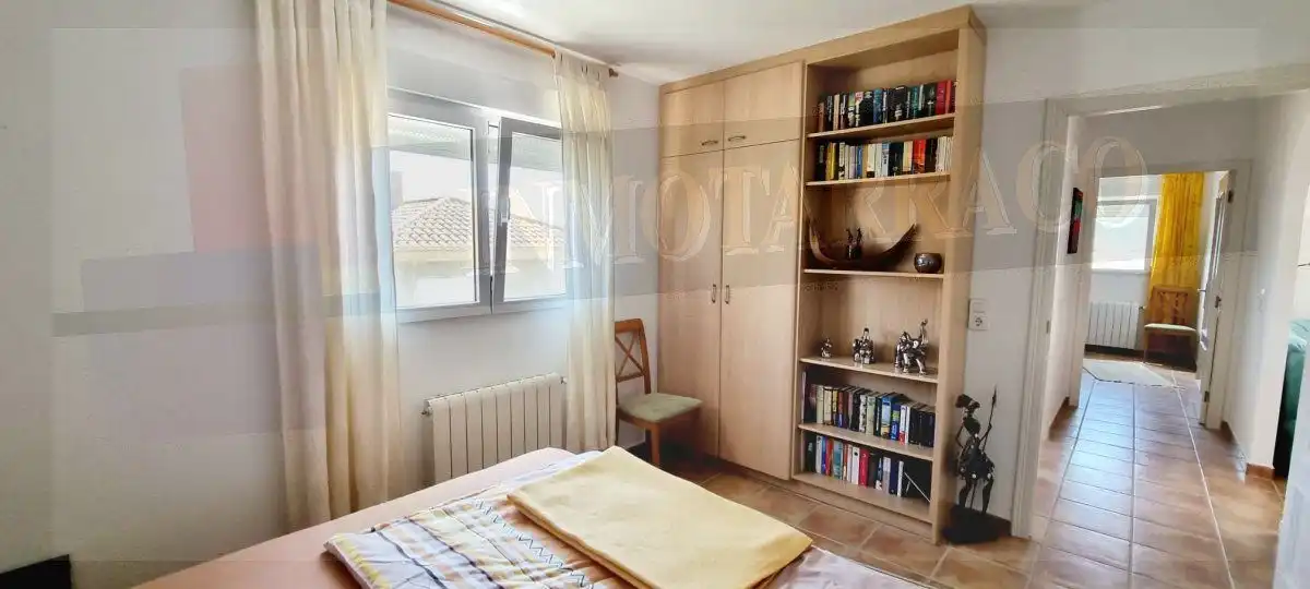 Dormitori de Apartament de lloguer en Águilas amb Aire condicionat i Terrassa