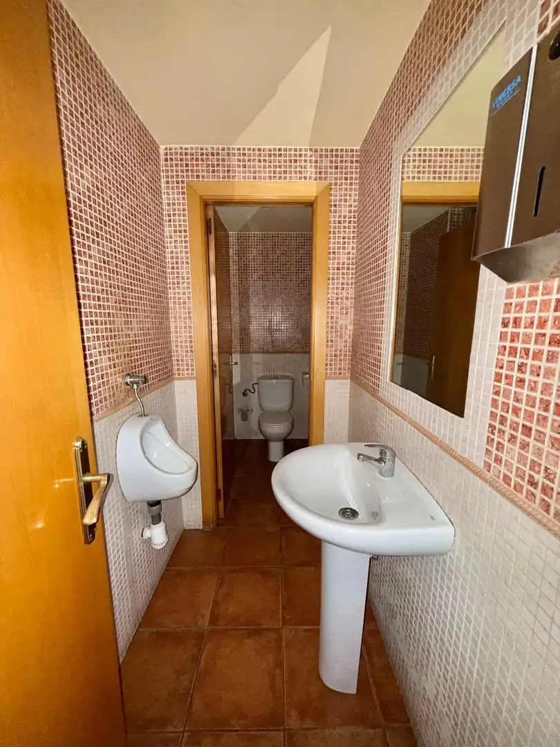 Local comercial en venta en Maria Auxiliadora - Barriada de Llera, imagen 12