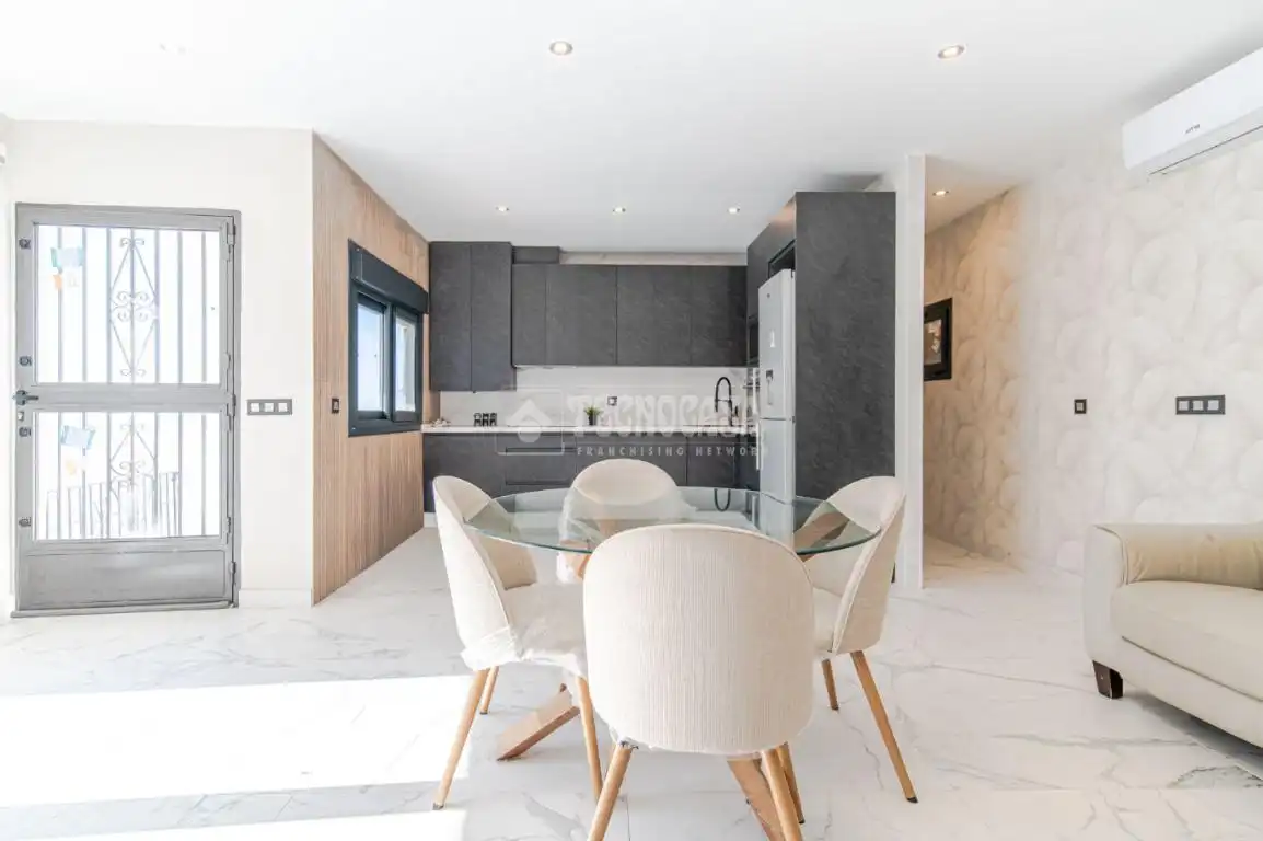 Piso con terraza en venta en Castell de Ferro, imagen 6