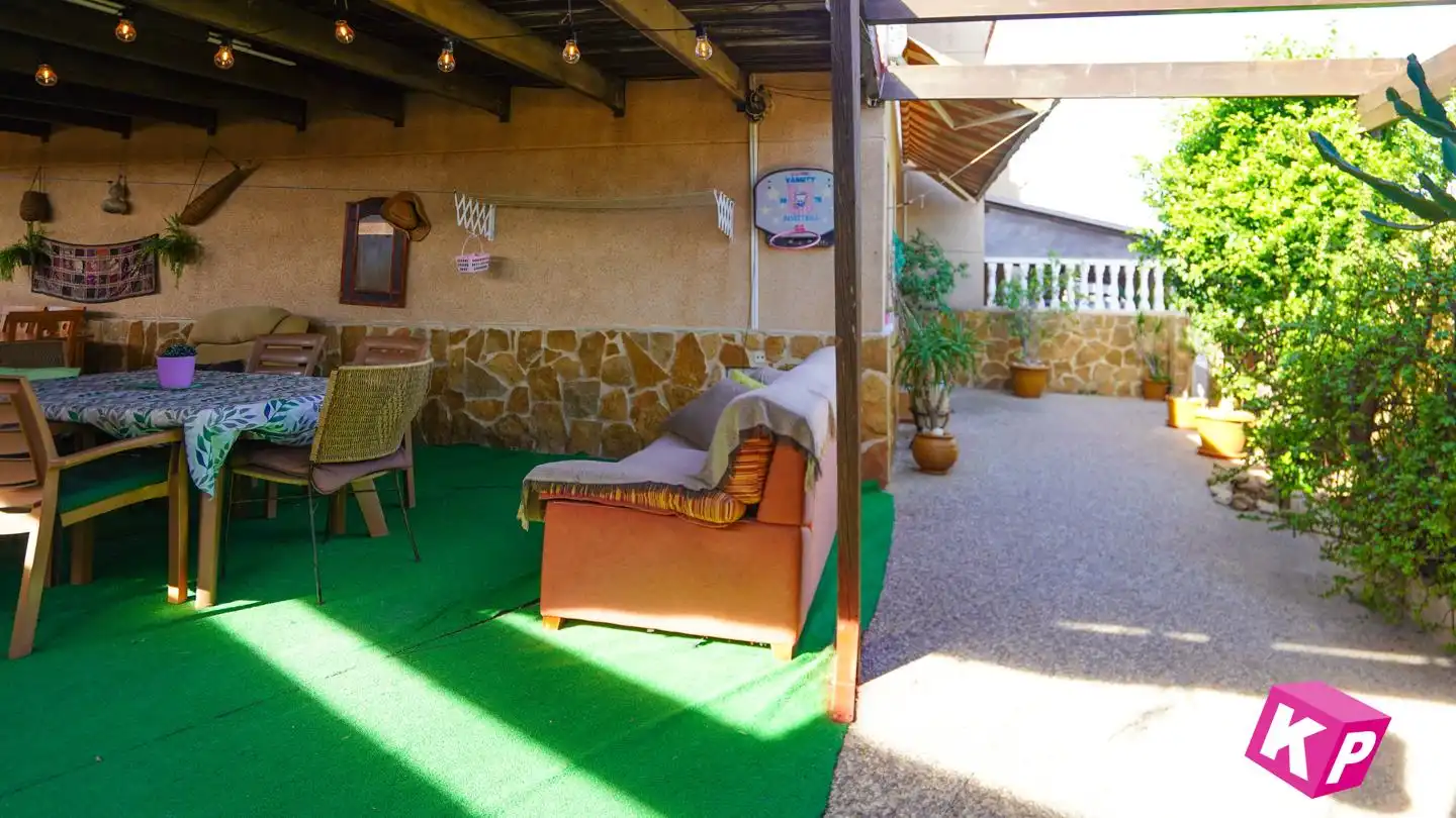 Bungalow con piscina en venta en Calle Logroño, imagen 5