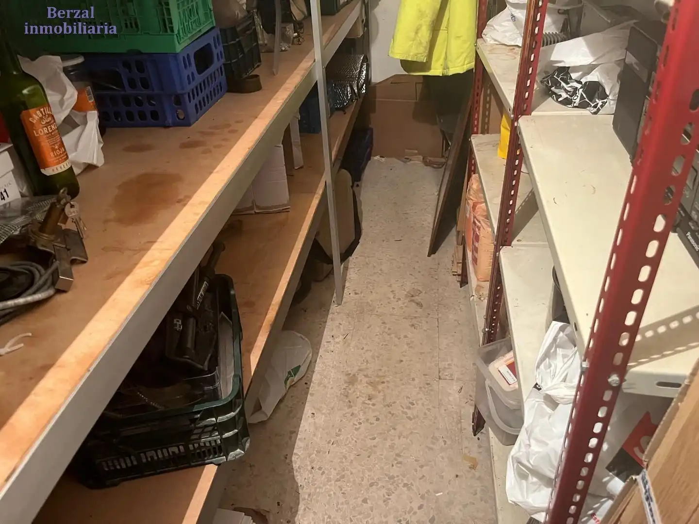 Pis en venda en  Logroño amb Calefacció, Terrassa i Traster