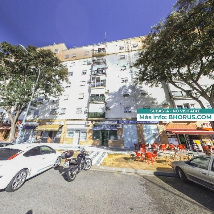 Exterior view of Flat for sale in  Sevilla Capital