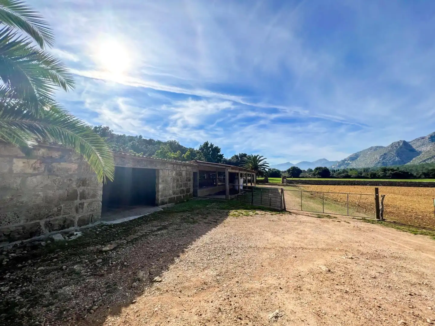 Außenansicht von Haus oder Chalet zum Verkauf in Pollença mit Klimaanlage, Heizung und Terrasse
