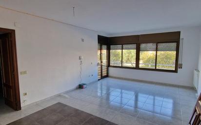 Living room of Flat for sale in Vilanova i la Geltrú