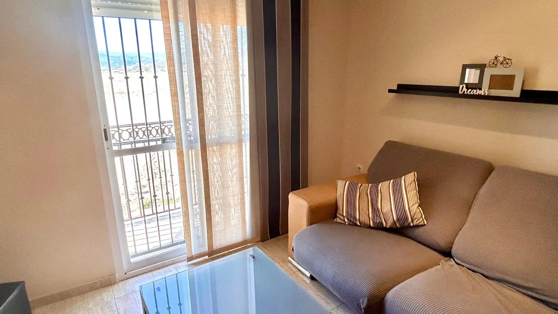 Flat for rent in Albox