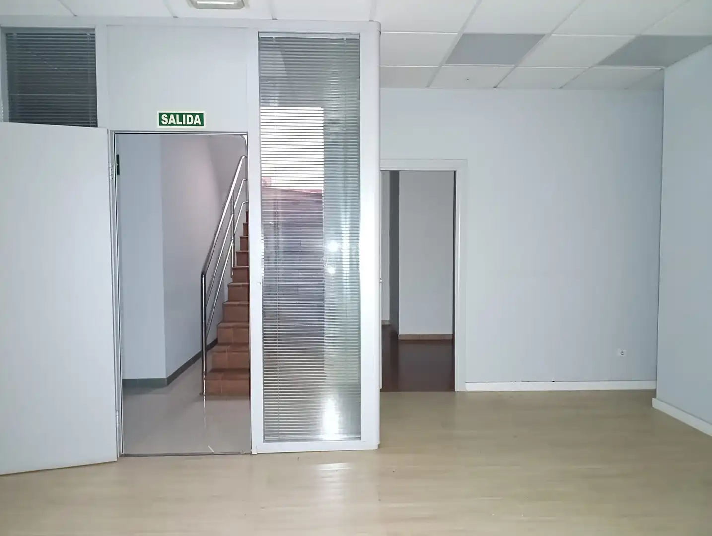 Commercial properties for rent in Oviedo   with Air Conditioner