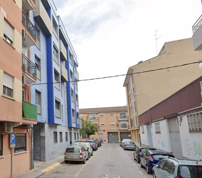 Vista exterior de Garatge en venda en Manises