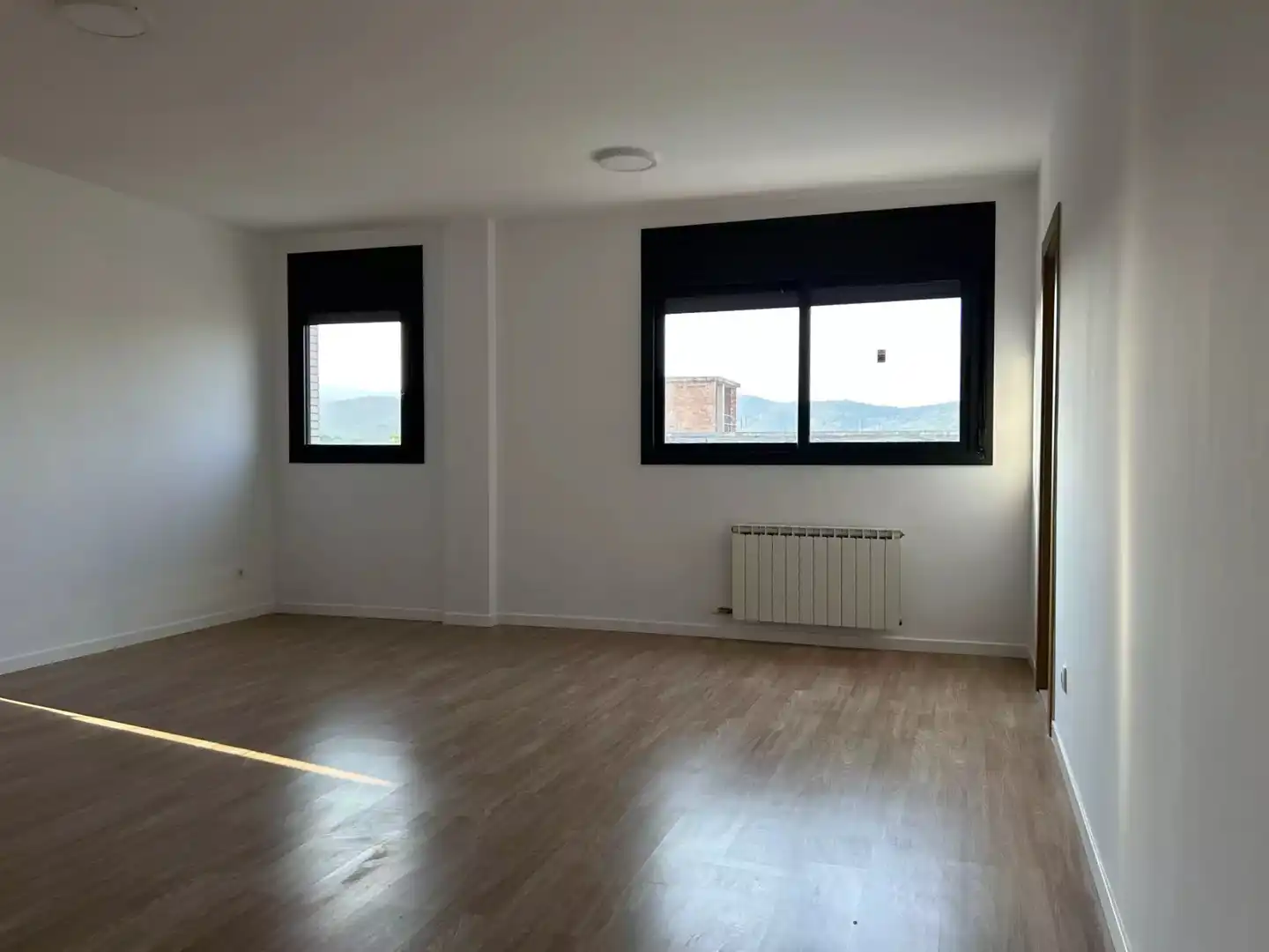 Bedroom of Flat for sale in Hostalric  with Parquet flooring, Terrace and Storage room