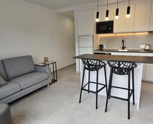 Sala d'estar de Apartament de lloguer en  Palma de Mallorca amb Aire condicionat, Terrassa i Moblat