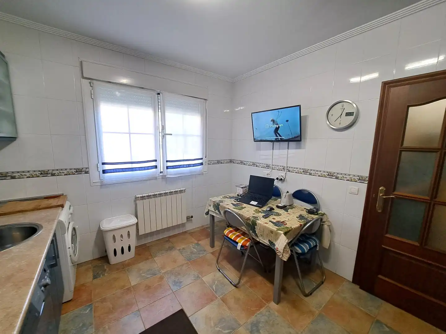 Küche von Einfamilien-Reihenhaus zum Verkauf in Zarratón mit Heizung, Terrasse und Möbliert