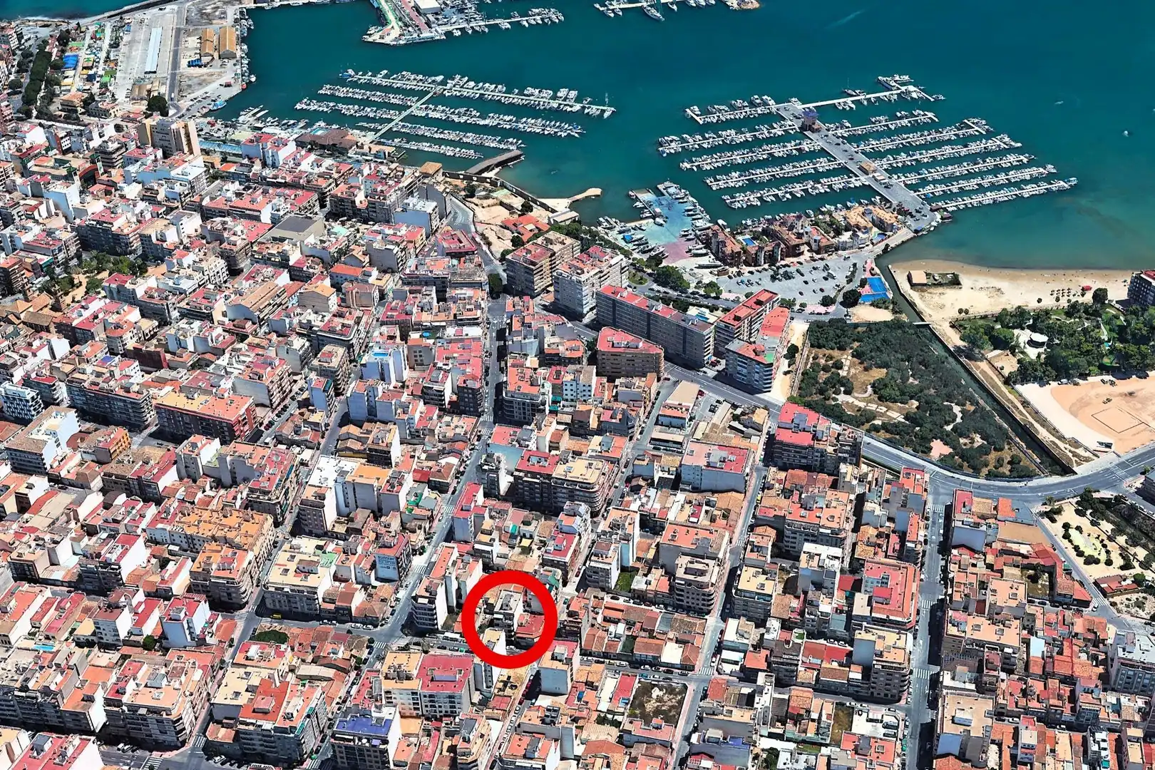Vista exterior de Apartament en venda en Torrevieja amb Aire condicionat, Calefacció i Terrassa