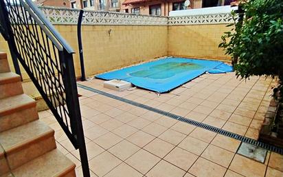 Swimming pool of Single-family semi-detached for sale in Alovera  with Terrace and Balcony