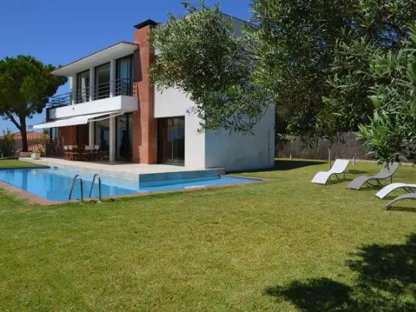 Casa o xalet de lloguer a Urbanitzacions