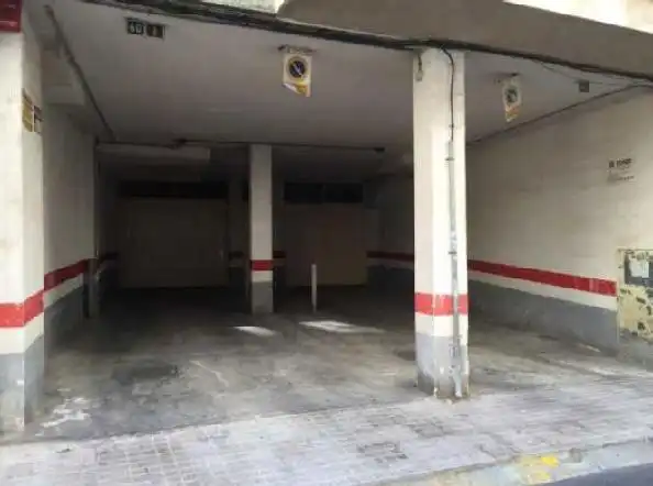 Parking for sale in C/ Santa Caterina, imagen 3
