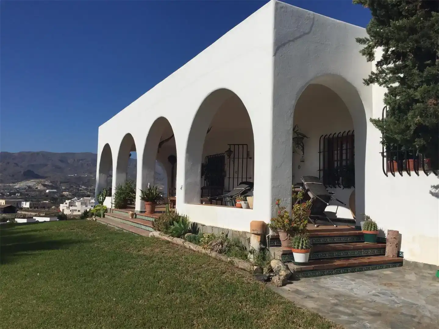 Vista exterior de Finca rústica en venda en Pechina amb Aire condicionat i Piscina