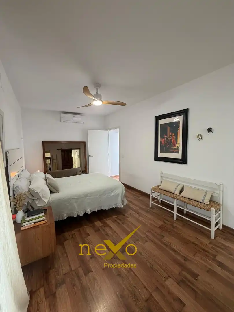 Habitación de Casa o chalet en venta en Carmona con Aire acondicionado