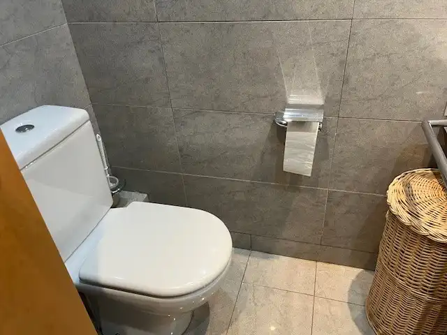 Baño de Piso en venta en Tarragona con Aire acondicionado, Calefacción y Parquet