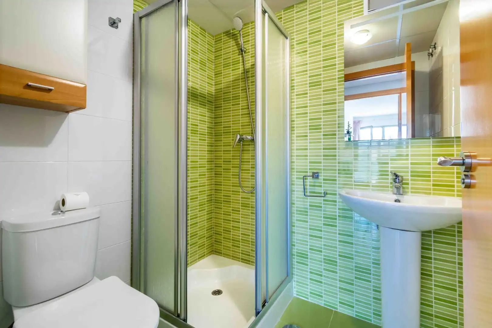 Bathroom of Apartments for sale in Benidorm  with Heating, Terrace and Swimming Pool