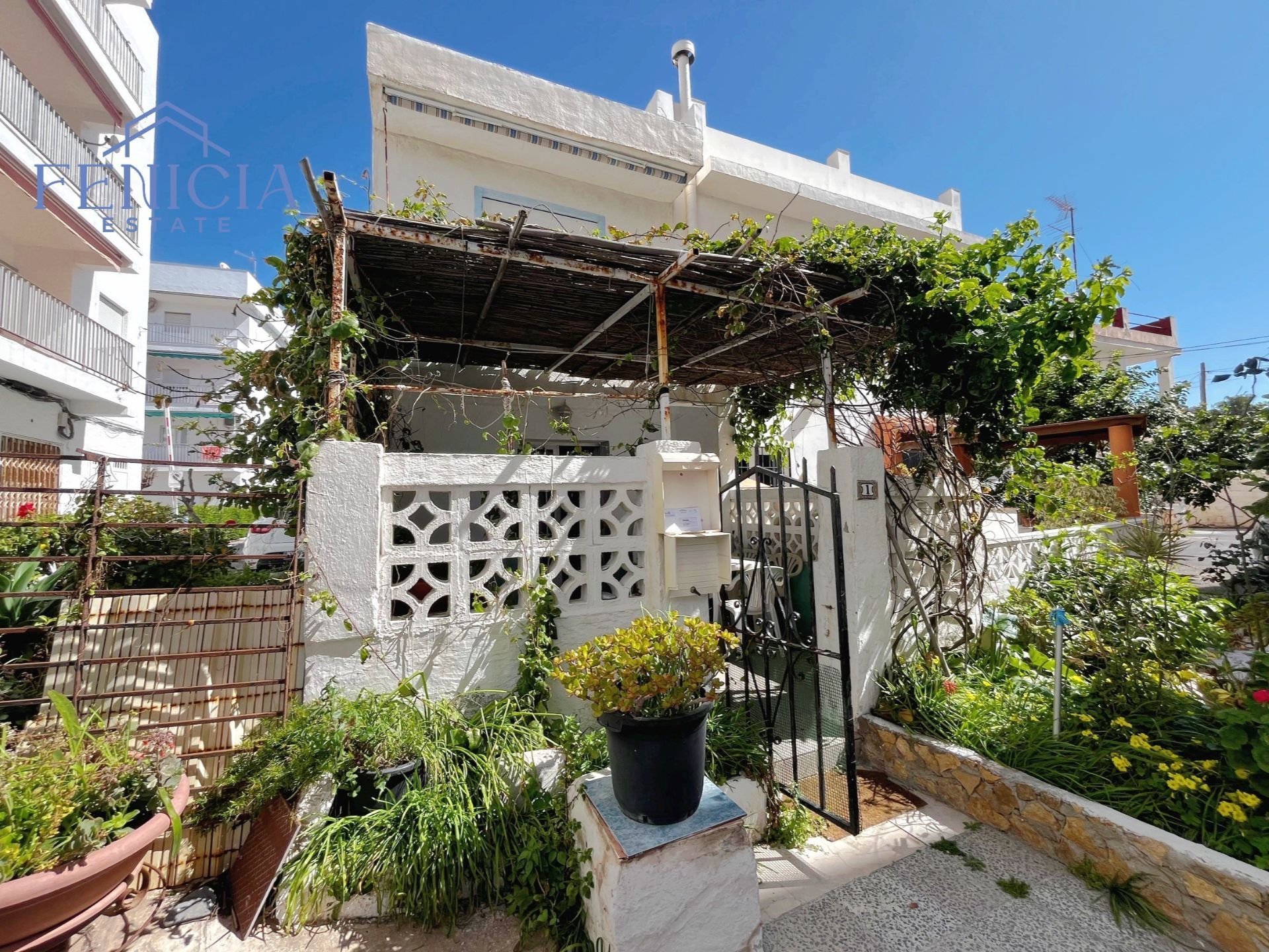 Exterior view of Country house for sale in Almuñécar  with Terrace and Storage room