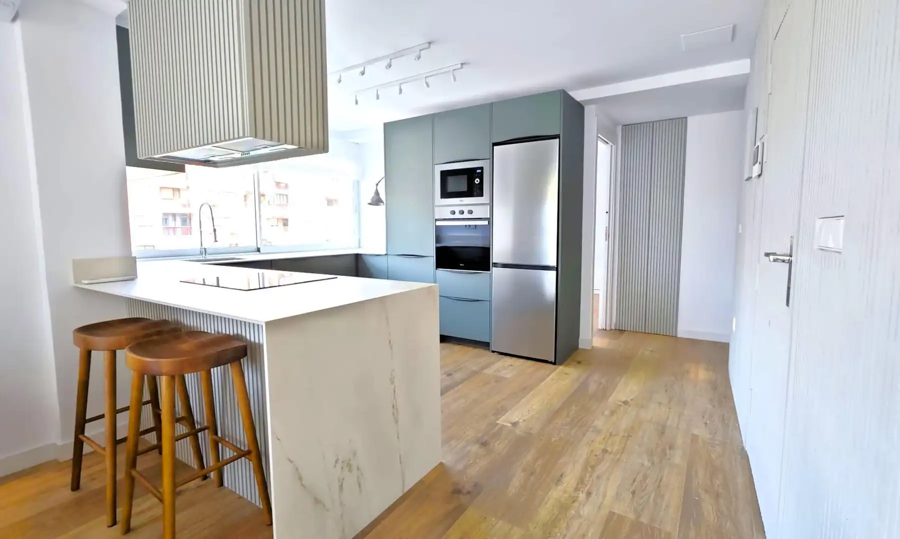 Kitchen of Flat for rent in Alicante / Alacant  with Air Conditioner, Heating and Parquet flooring