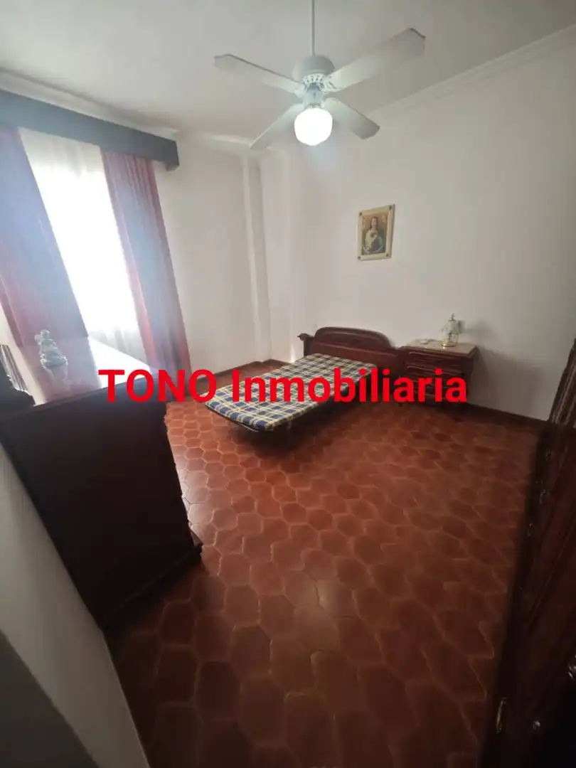 Dormitori de Casa o xalet en venda en Écija amb Aire condicionat, Terrassa i Balcó