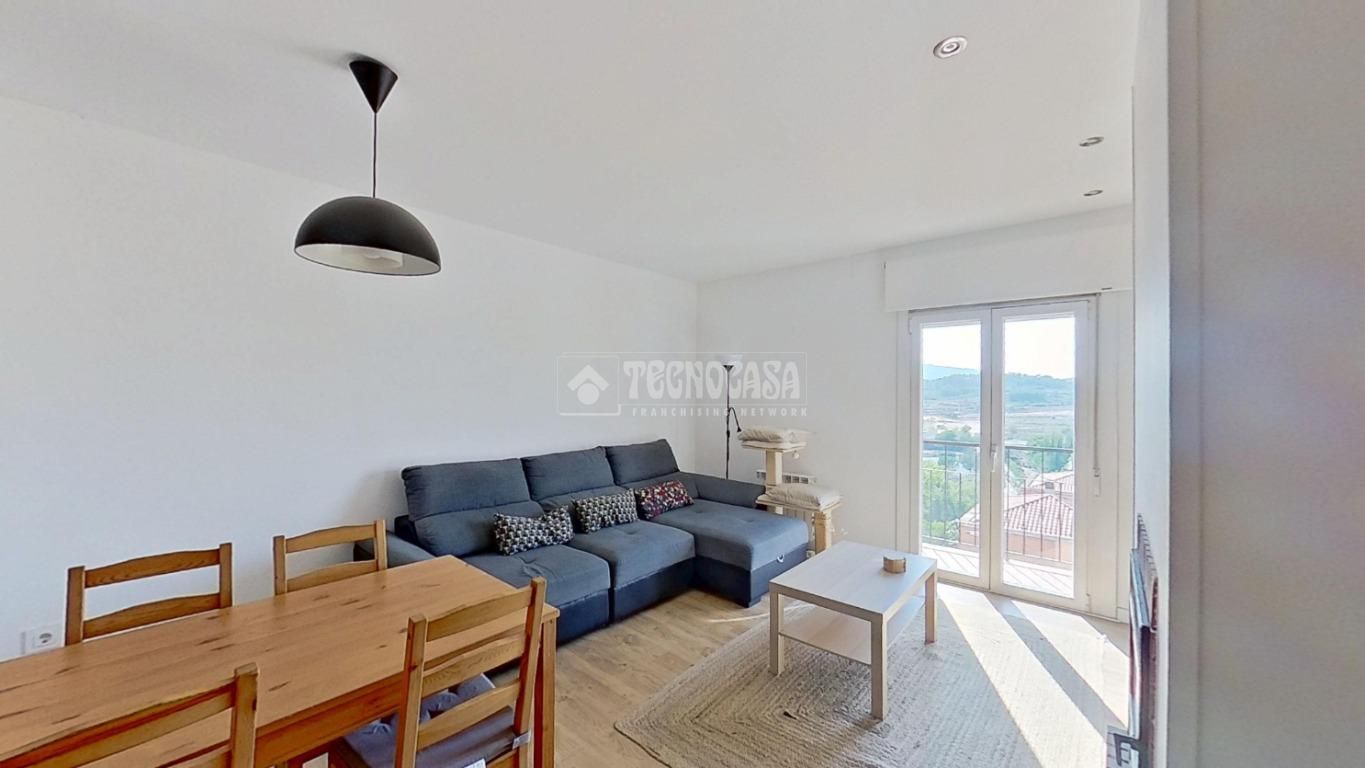 Living room of Flat for sale in Manresa  with Heating, Furnished and Balcony