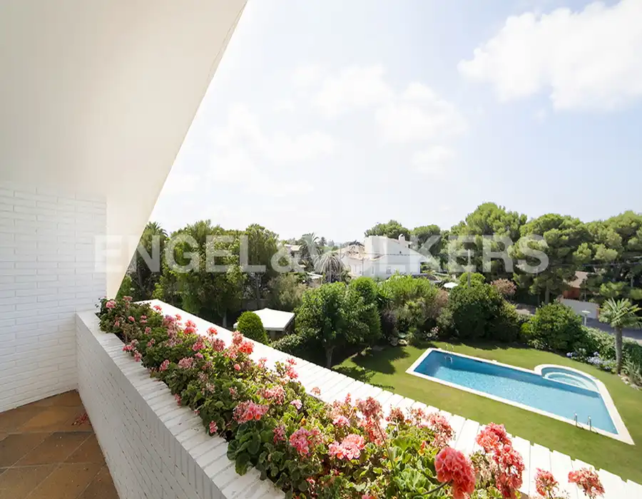 Casa con piscina en venta en Can Girona - Terramar - Vinyet, imagen 28