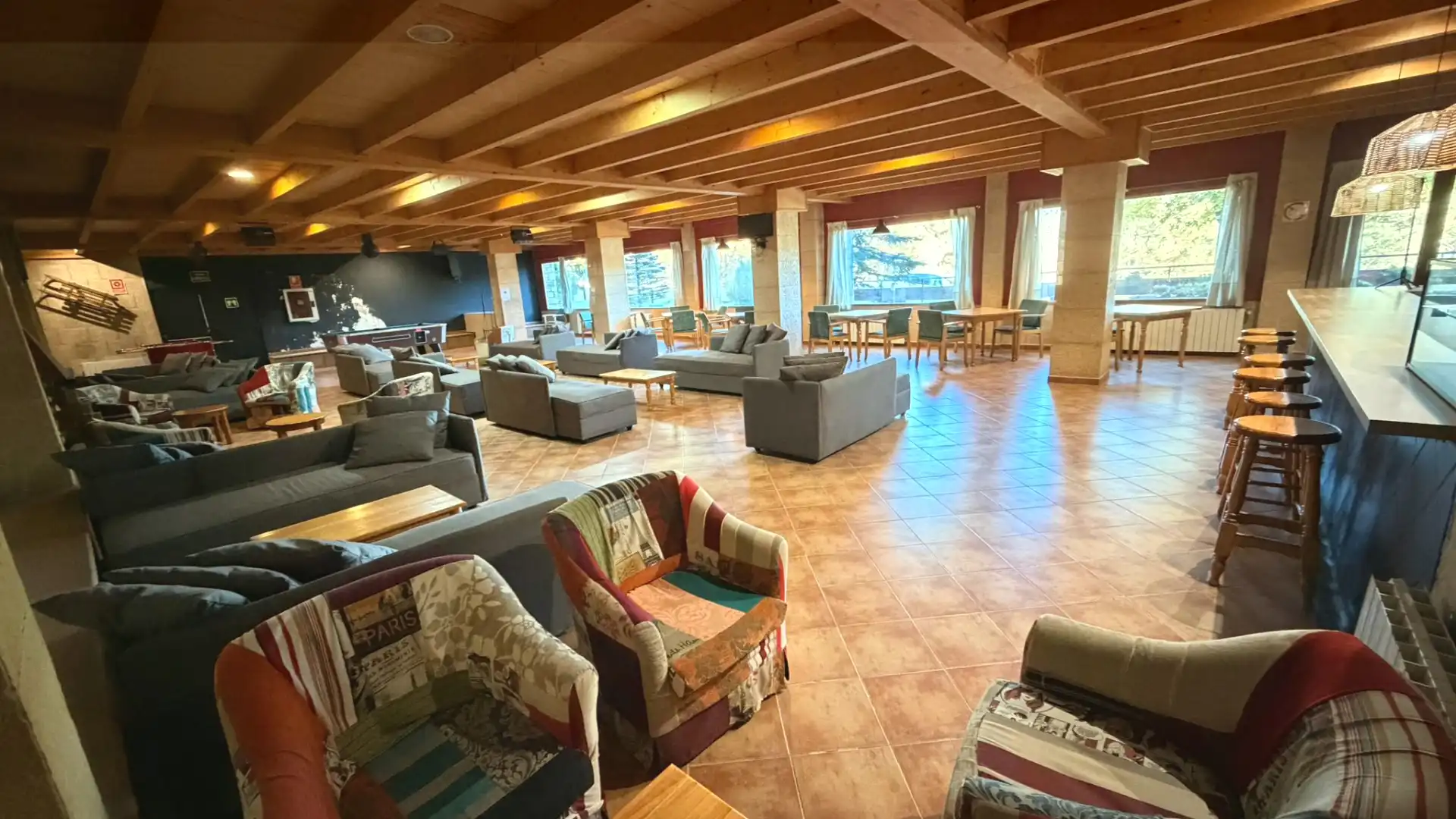 Buildings for sale in Alp