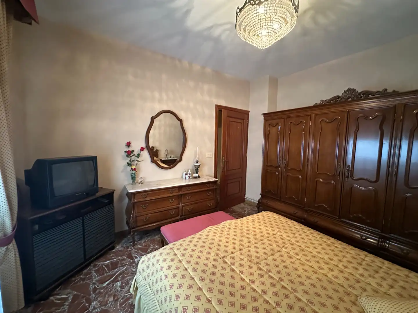 Habitación de Piso en venta en Úbeda con Aire acondicionado, Calefacción y Terraza