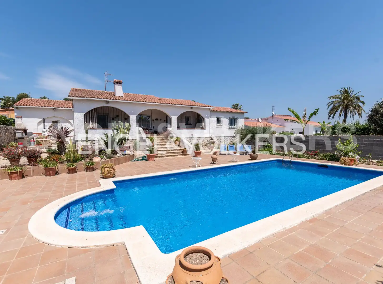 Exterior view of Houses for sale in Cubelles  with Air Conditioner, Heating and Private garden