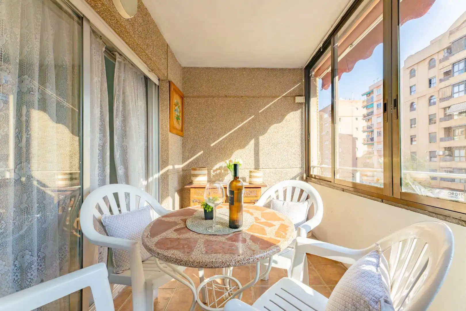 Terraza de Piso en venta en Valencia con Trastero, Balcón y Alarma