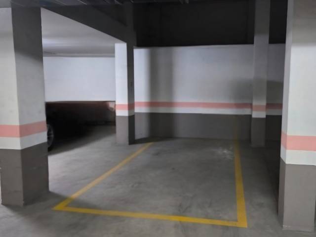 Garaje en Alquiler en Avenida de Madrid, 36 en Hospital - Nuevo Centro de Talavera de la Reina