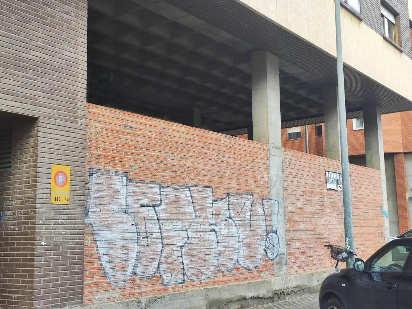 Parkplatz von Geschaftsraum zum Verkauf in Huesca
