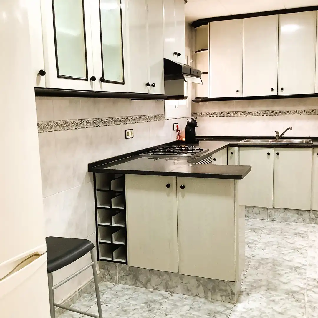 Cuina de Apartament en venda en Mataró amb Aire condicionat, Terrassa i Traster