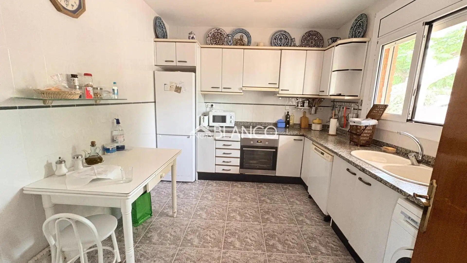 Cocina de Casa o chalet en venta en Piera con Aire acondicionado, Calefacción y Jardín privado