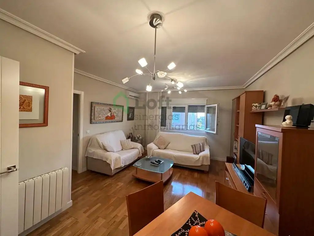 Sala de estar de Piso en venta en Avenida Elvas